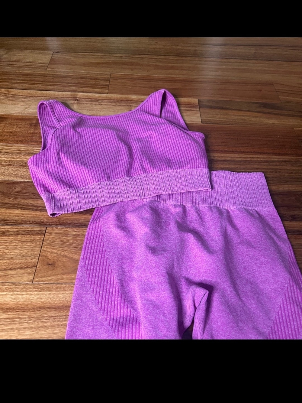 Size M Pinkish Purple Ribbed Leggings & Sports Bra Set